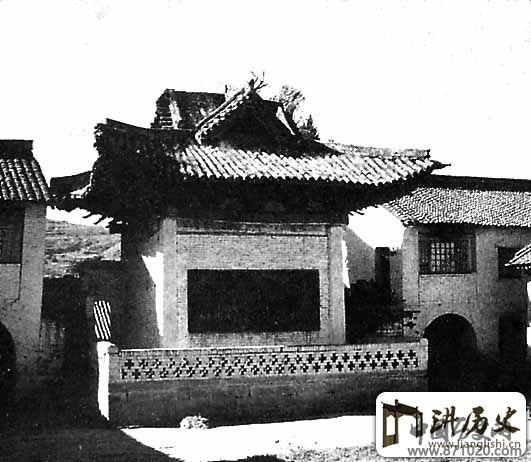 晋城市冶底村金代东岳庙舞楼(2)