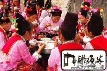 阿昌族春节“吃春客”是怎样一种习俗