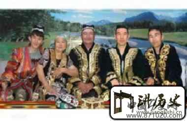 乌孜别克族服饰乌孜别克族男女服饰简介