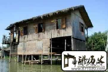 景颇族竹楼啥样？主要分为几种