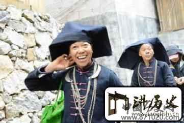 壮族服饰壮族人结婚前后的服饰及发式的变化