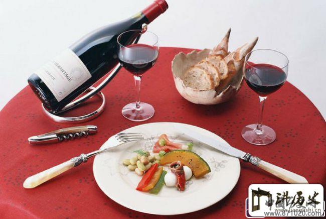 法国餐桌礼仪-法国餐桌礼仪有哪些-法国餐桌礼仪注意事项