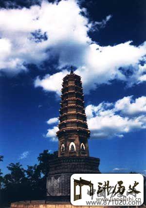 云南云龙秀峰塔