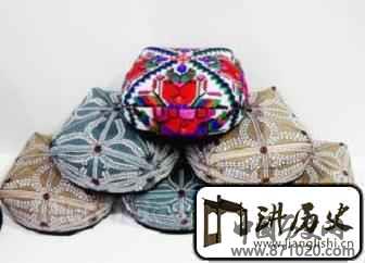 维吾尔族服饰维吾尔族人戴的花帽有几种