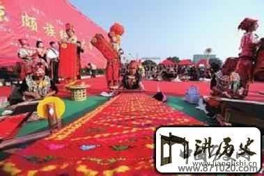 景颇族现代织锦与传统织锦有何区别