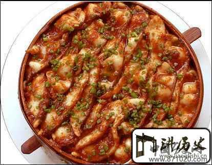 “四星望月”蒸笼粉鱼的美食典故