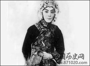 京剧花旦筱翠花的
