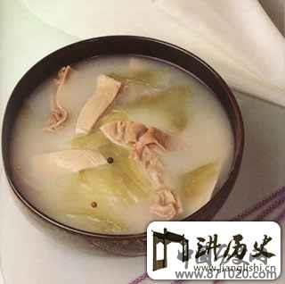 猪肚怎么做好吃？推荐白胡椒猪肚汤