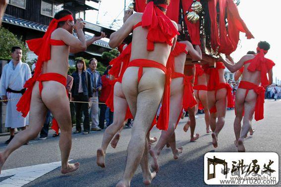 有趣的日本裸体祭