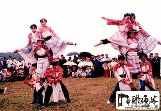 走进我国的少数民族———了解苗族