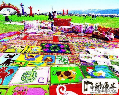 驰骋在戈壁草原的哈萨克族