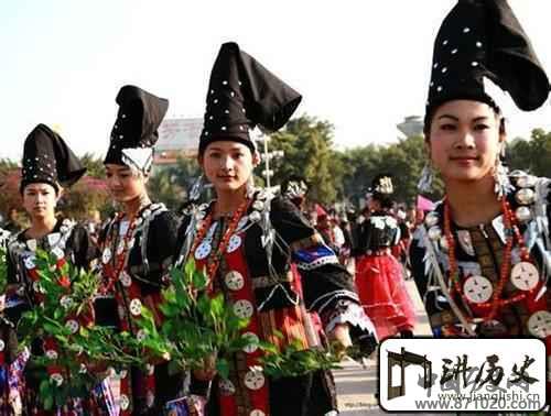 景颇族人穿什么衣服景颇族服饰特点