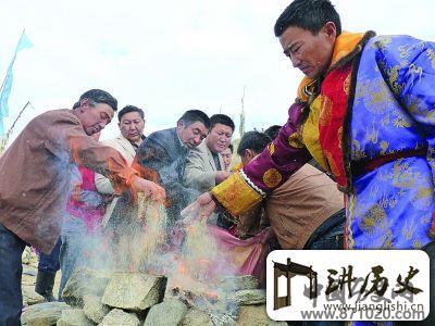 肃北蒙古族如何祭祀敖包？