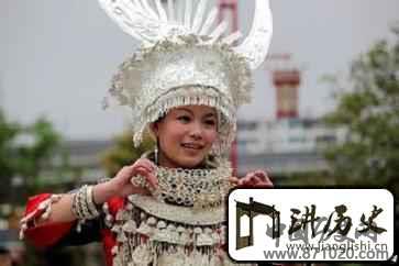 苗族民族文化苗族人为什么喜欢佩戴银饰