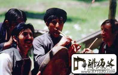 新疆－塔吉克族鹰舞