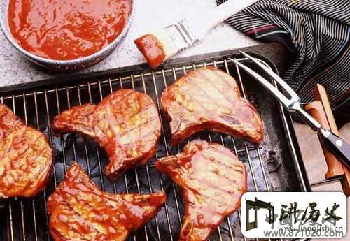 蒙古美食：成吉思汗铁板烧的美食典故