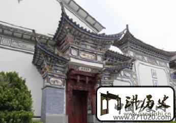 白族建筑中的门楼是啥样的?又有何特别之处