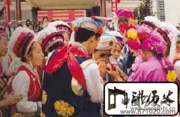 普米族习俗趣味横生的普米族婚俗