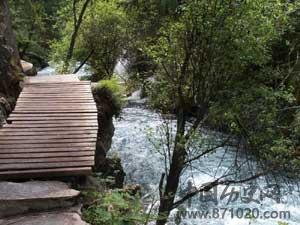 世界自然遗产：九寨沟风景名胜区