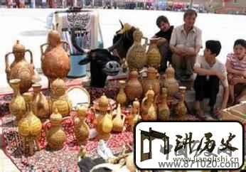 揭秘:维吾尔族的传统手工艺品有哪些