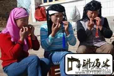 回族习俗回族人是怎样完成“小净”与“大净”的