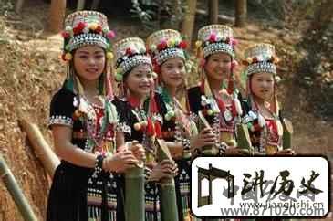 哈尼族服饰哈尼族服饰又是民族特点