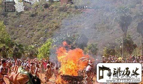 中国神秘的裸体部落：阿细人