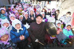 东四胡同“玉兔”报春