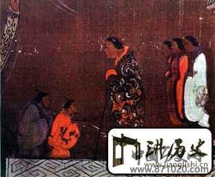 汉代妇女曲裾之三