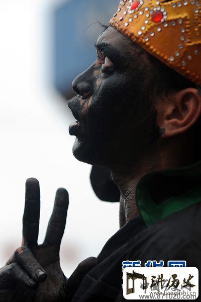 印尼神秘的乩童起乩