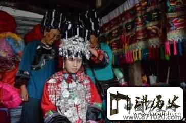 苗族婚俗简介苗族人在婚恋过程中有何习俗