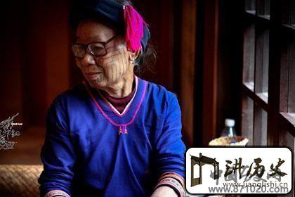 海南黎族纹身，黎族纹面女