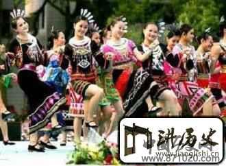 黎族社会留下的氏族制都有啥民族特色