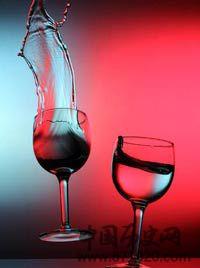 法国香槟酒的渊源-酒知识，酒文化，酒品评，酒友家园！-闻酒知香