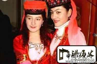 塔吉克族服饰塔吉克族女子喜欢怎样“穿”