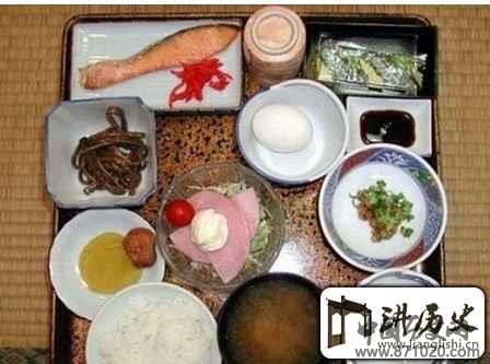 日本人的饮食习惯及餐桌文化